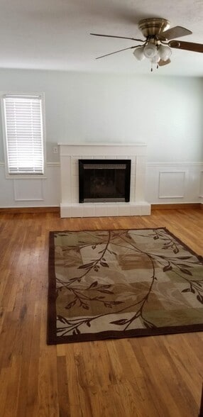 Building Photo - 577 N 100 W