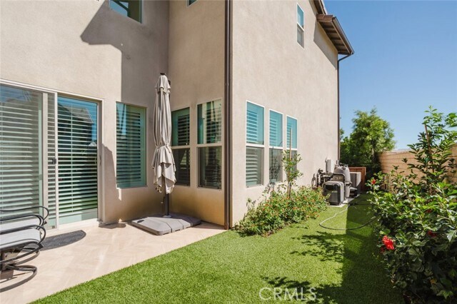 Building Photo - 11743 Canoga Ave