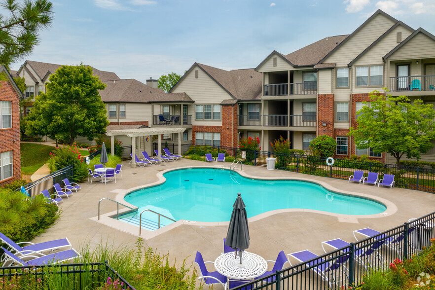 Primary Photo - Villas at Aspen Park