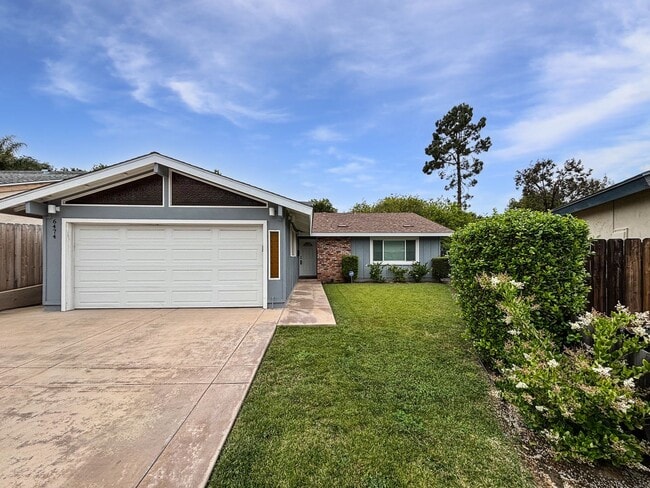 Primary Photo - Upgraded 3BD/2BA House in University City ...