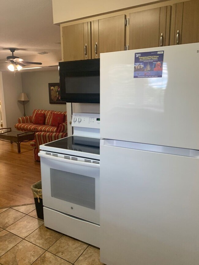 Building Photo - 2777-225A N. Poinciana Blvd, Kissimmee