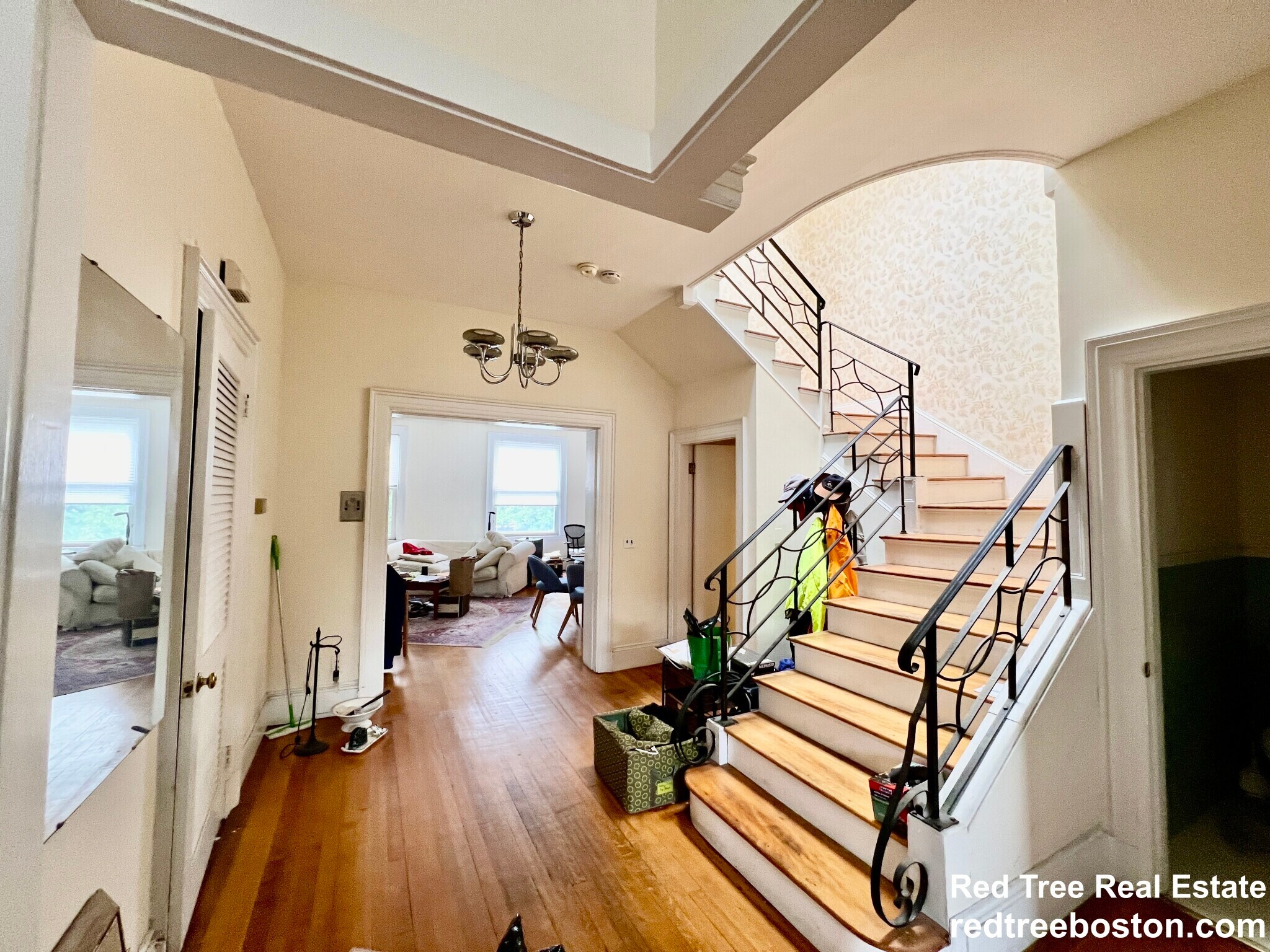 Building Photo - 1712 Beacon St