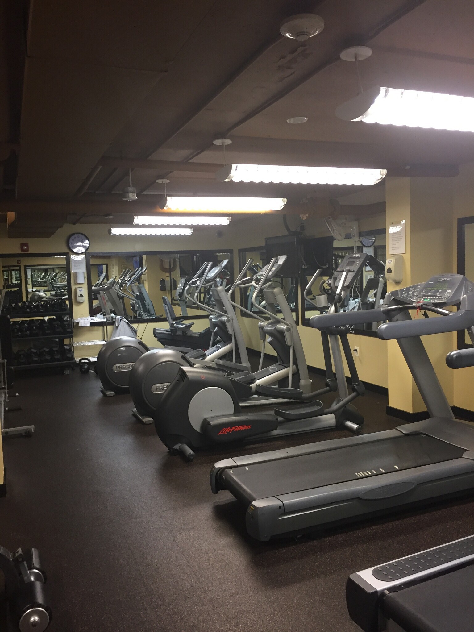 Building Photo - 950 25th St NW