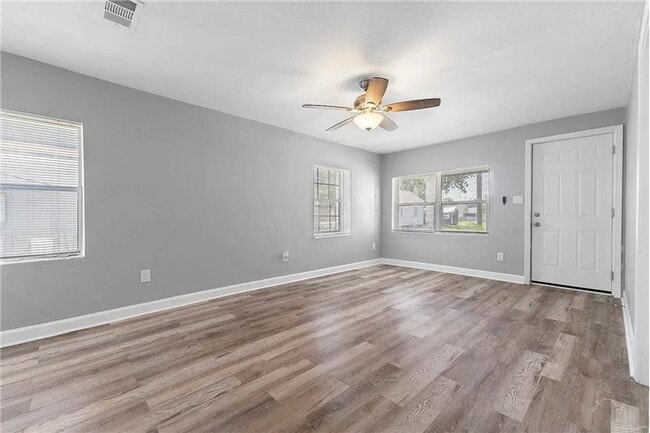 Building Photo - 312 E Brainerd St