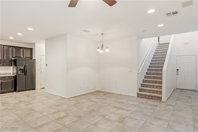 Building Photo - 7741 Lots Hills Dr