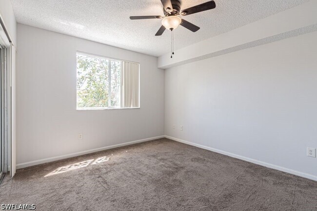 Building Photo - 1810 Florida Club Cir