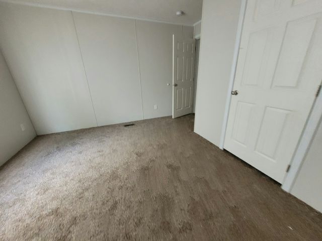 Building Photo - 11402 4th St NE