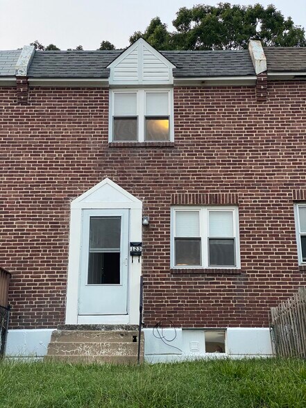 Building Photo - 123 Madison Dr