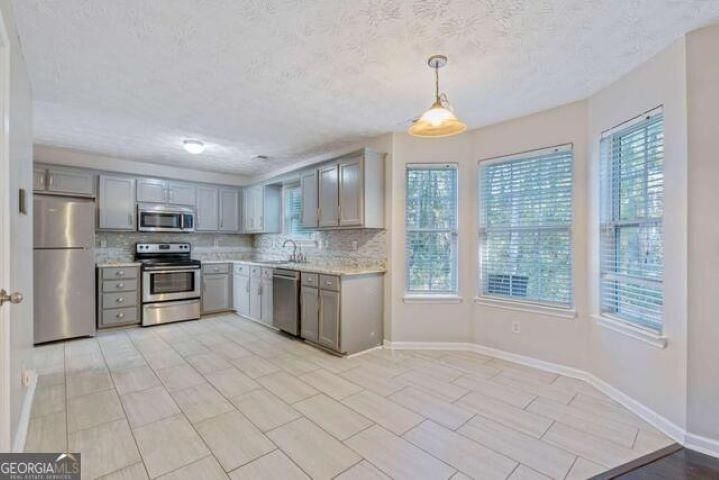 Building Photo - 9122 S Sterling Lakes Dr