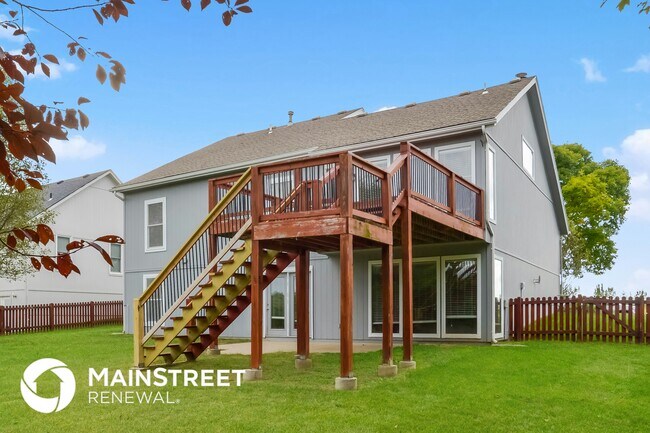 Building Photo - 5203 Woodsonia Dr