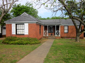 Building Photo - 1914 S Donnybrook Ave