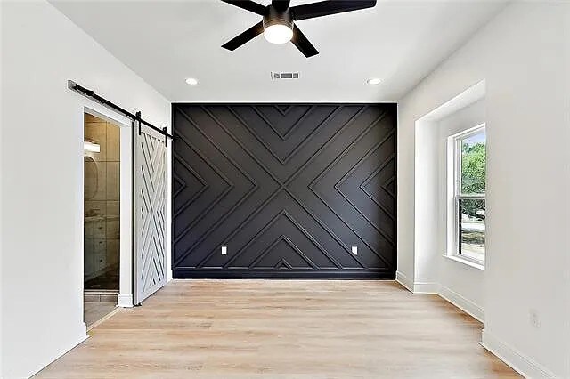 Building Photo - 2427 Franklin Ave