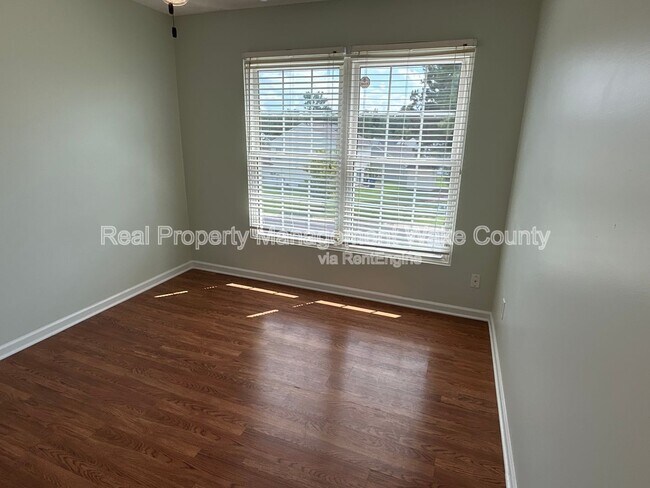 Building Photo - 4417 Crowfield Dr