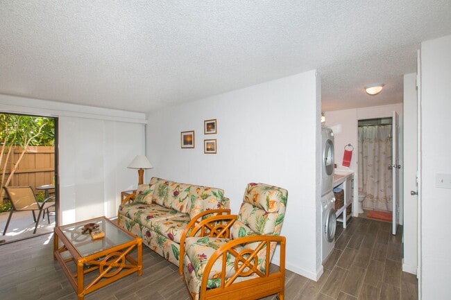 Building Photo - ONO Vista - Furnished / Eastside 1/1/1 pkg w/ courtyard