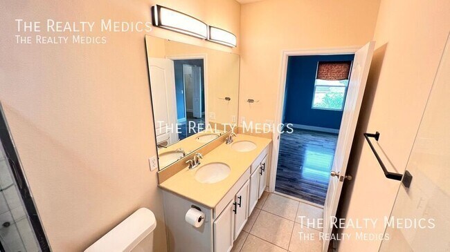 Building Photo - 1278 Glenleigh Dr