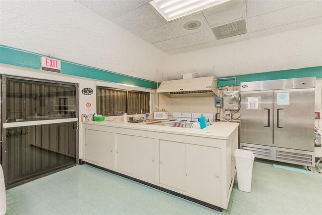 Building Photo - 4308 Summersun Dr