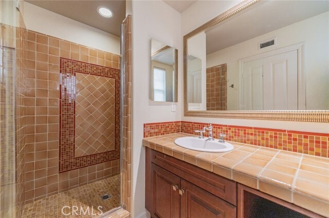 Building Photo - 108 Ambiance