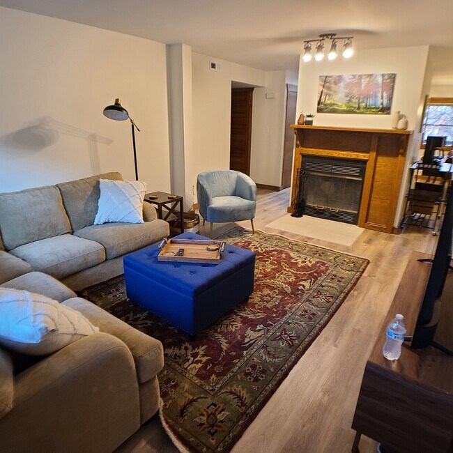 Building Photo - 613 Huntridge Dr