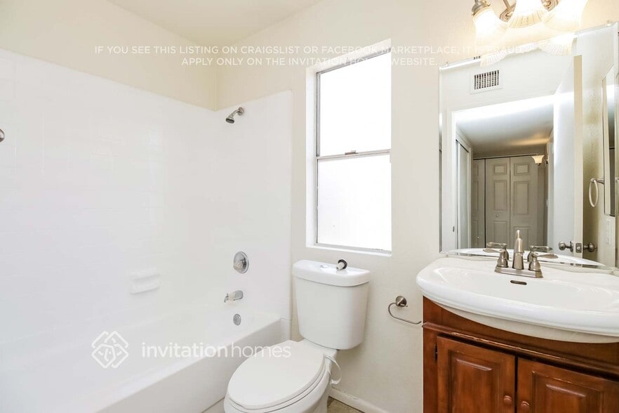 Building Photo - 18424 N 56th Ave