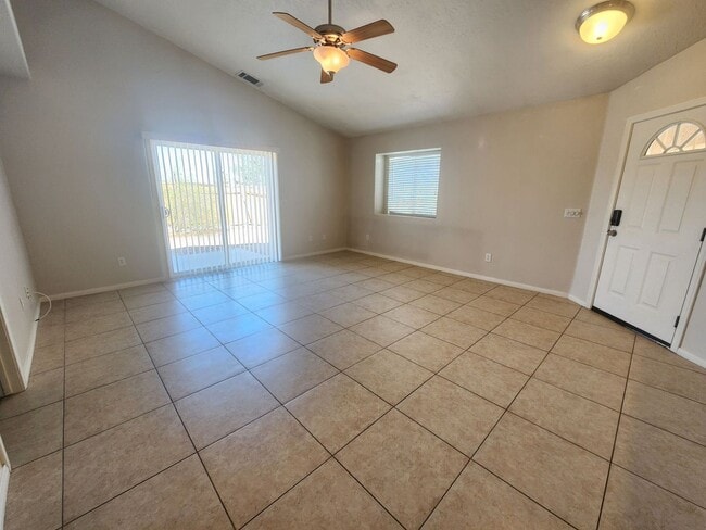 Building Photo - COMING SOON! Indian Cove 3Bedroom/2 Bathroom