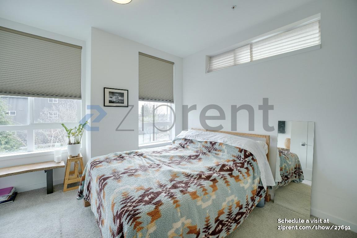 Building Photo - 1492 NW 75th St