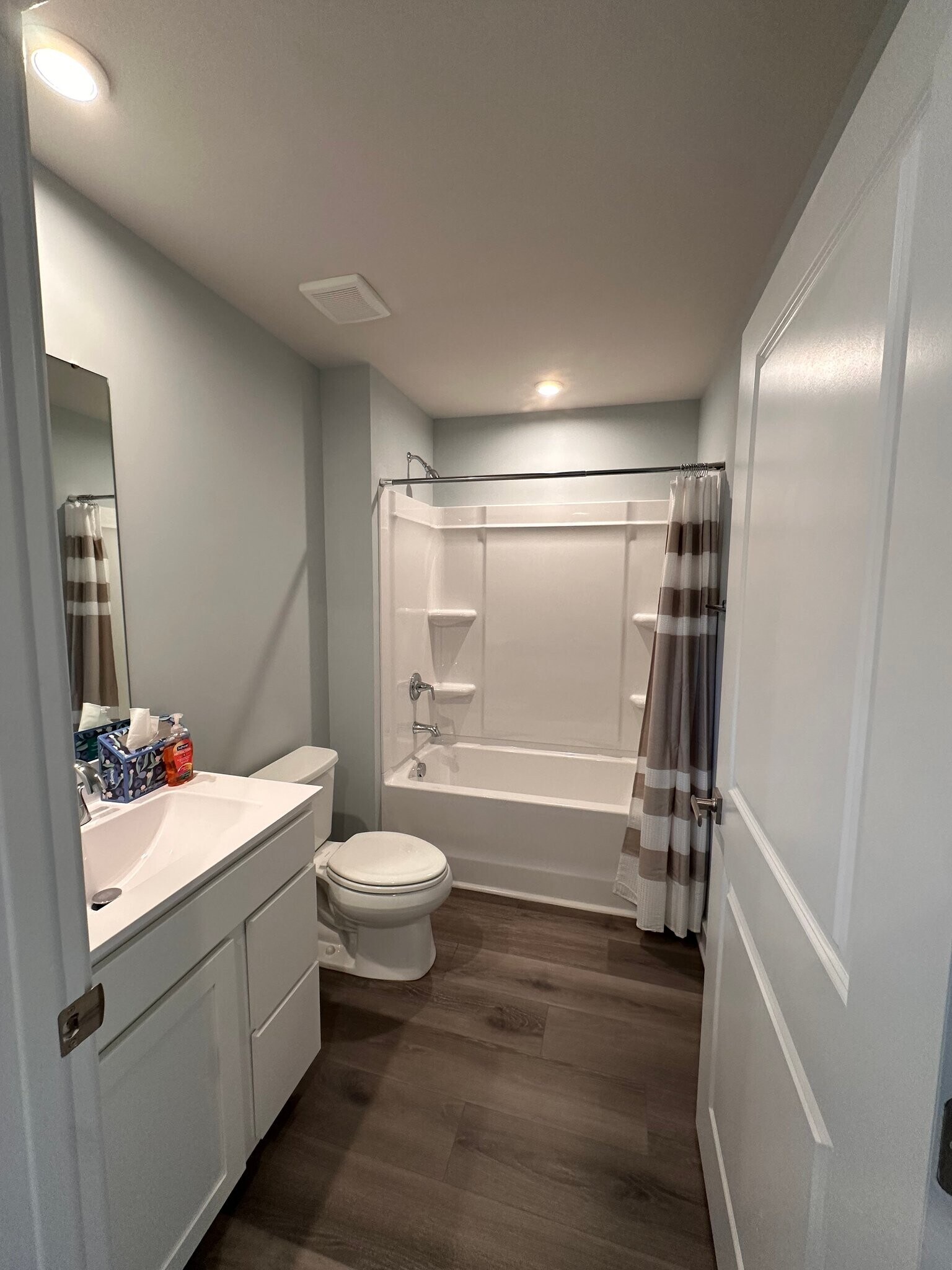 Building Photo - 203 Maggys Wy