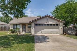 Building Photo - 8602 Skyview Rd