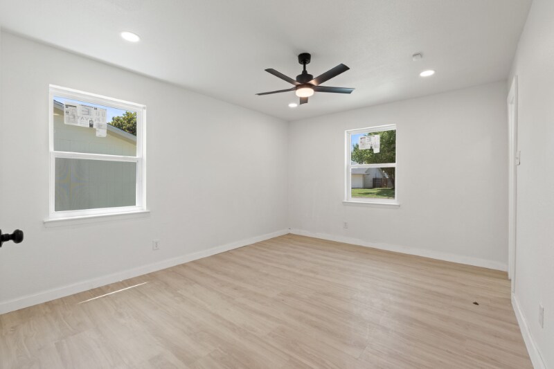 Building Photo - 1414 Timberlake Cir