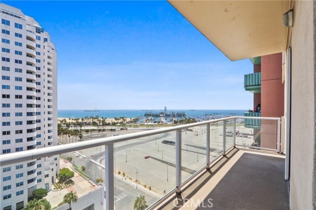 Building Photo - 488 E Ocean Blvd