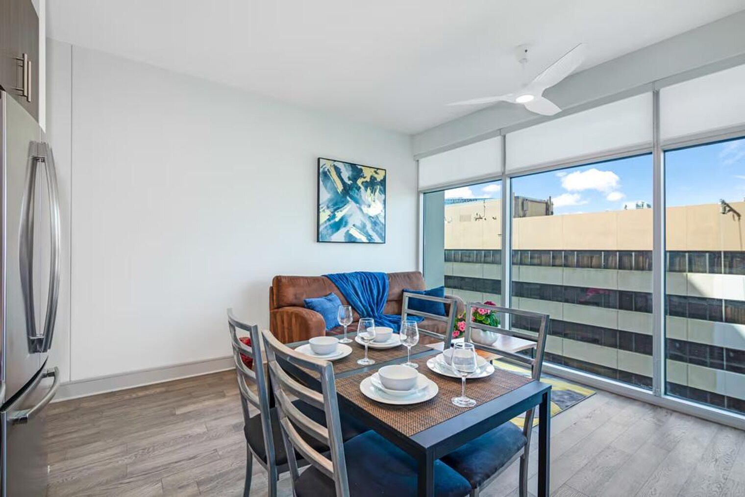 Building Photo - 7865 Travis St