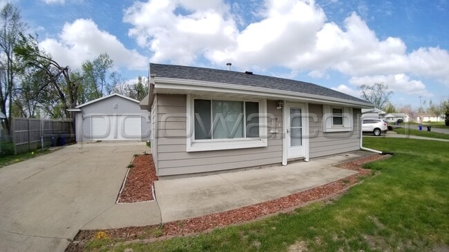 Primary Photo - 3609 Houston St NE