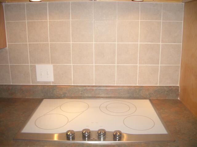 Building Photo - 301 Roosevelt Ave