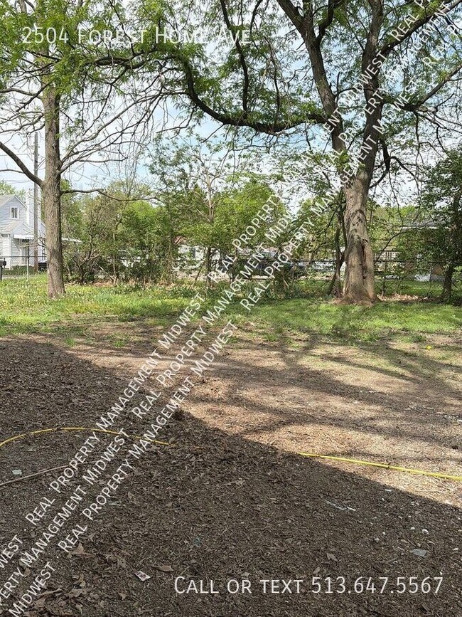 Building Photo - 2504 Forest Home Ave