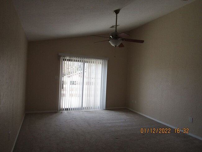 Building Photo - Shelter Creek Area!! Move In Special $200 ...