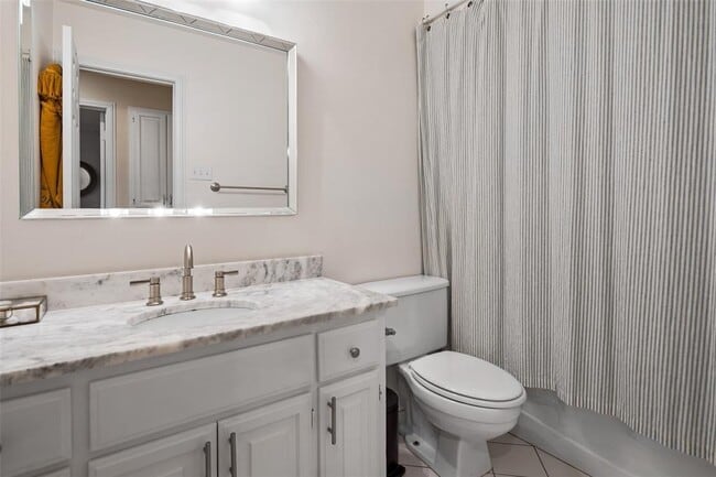 Building Photo - 5805 Harrington Cove