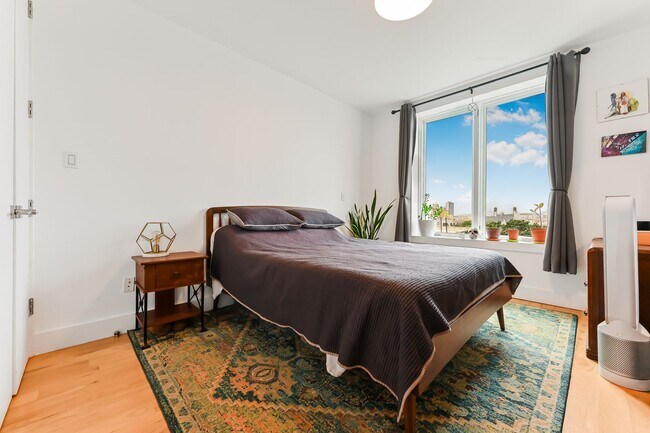 Building Photo - Beautiful 1 Bedroom in Prime Brooklyn with...