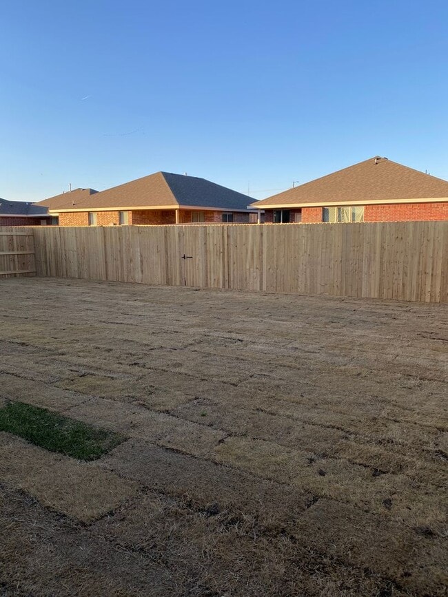 Building Photo - Beautiful Custom Brick Home "The Remington" Open Concept with huge backyard! JULY 1ST!