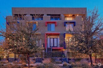 Building Photo - Beautiful Property with Contemporary Flair