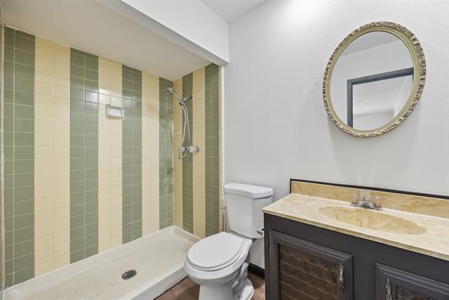 Building Photo - 729 Via Altos