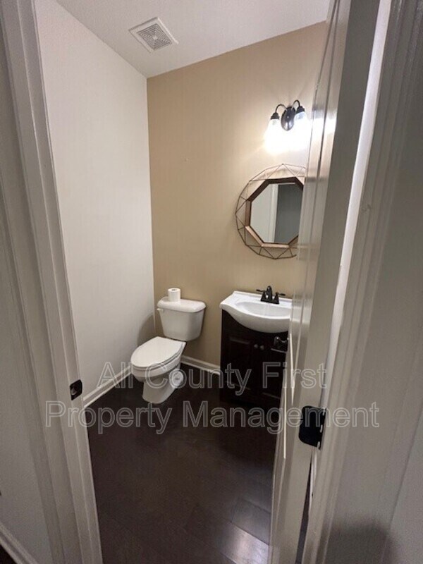 Building Photo - 2662 Stonekey Bend