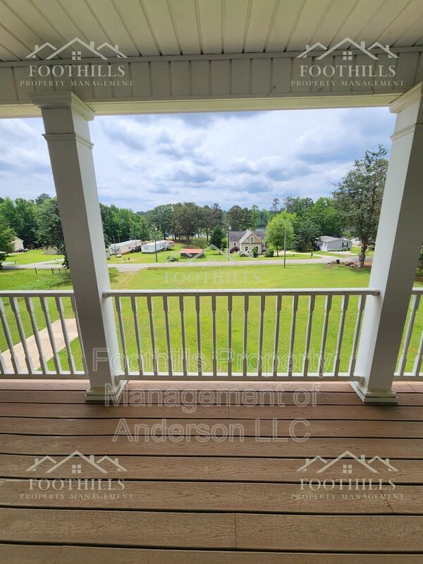 Building Photo - 128 Hudgins Lake Rd