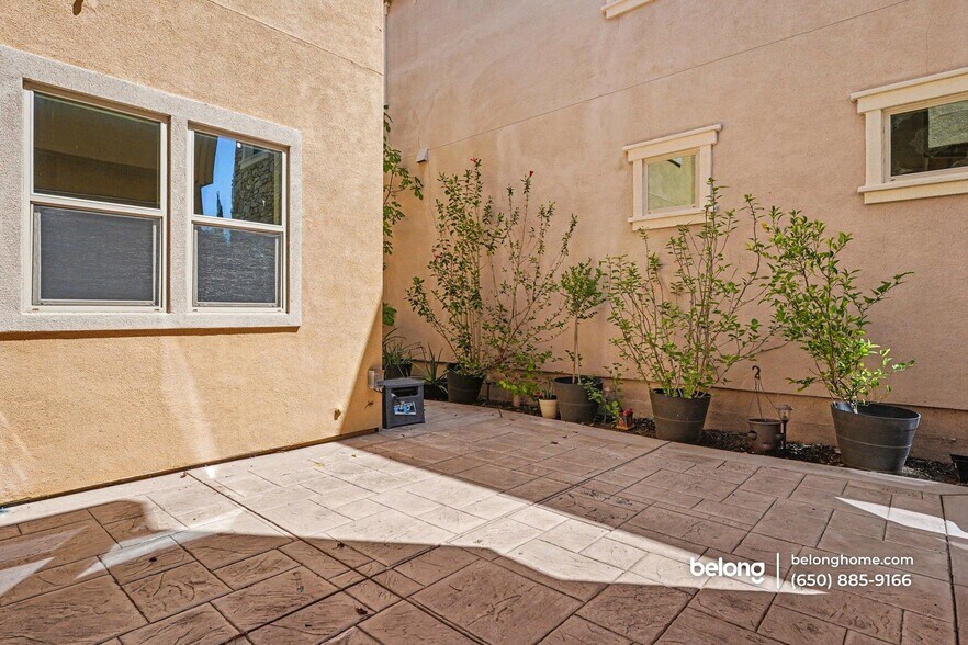 Building Photo - 3158 Alexa Cruz Terrace