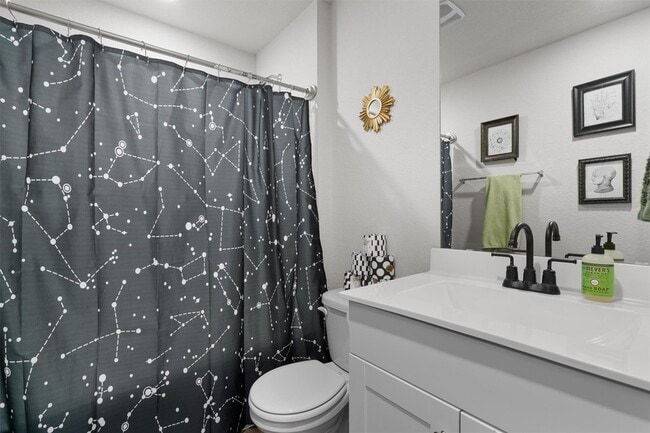 Building Photo - 12701 Brahmin Dr