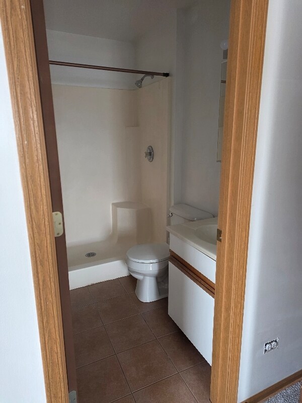 Building Photo - 531 Leah Ln