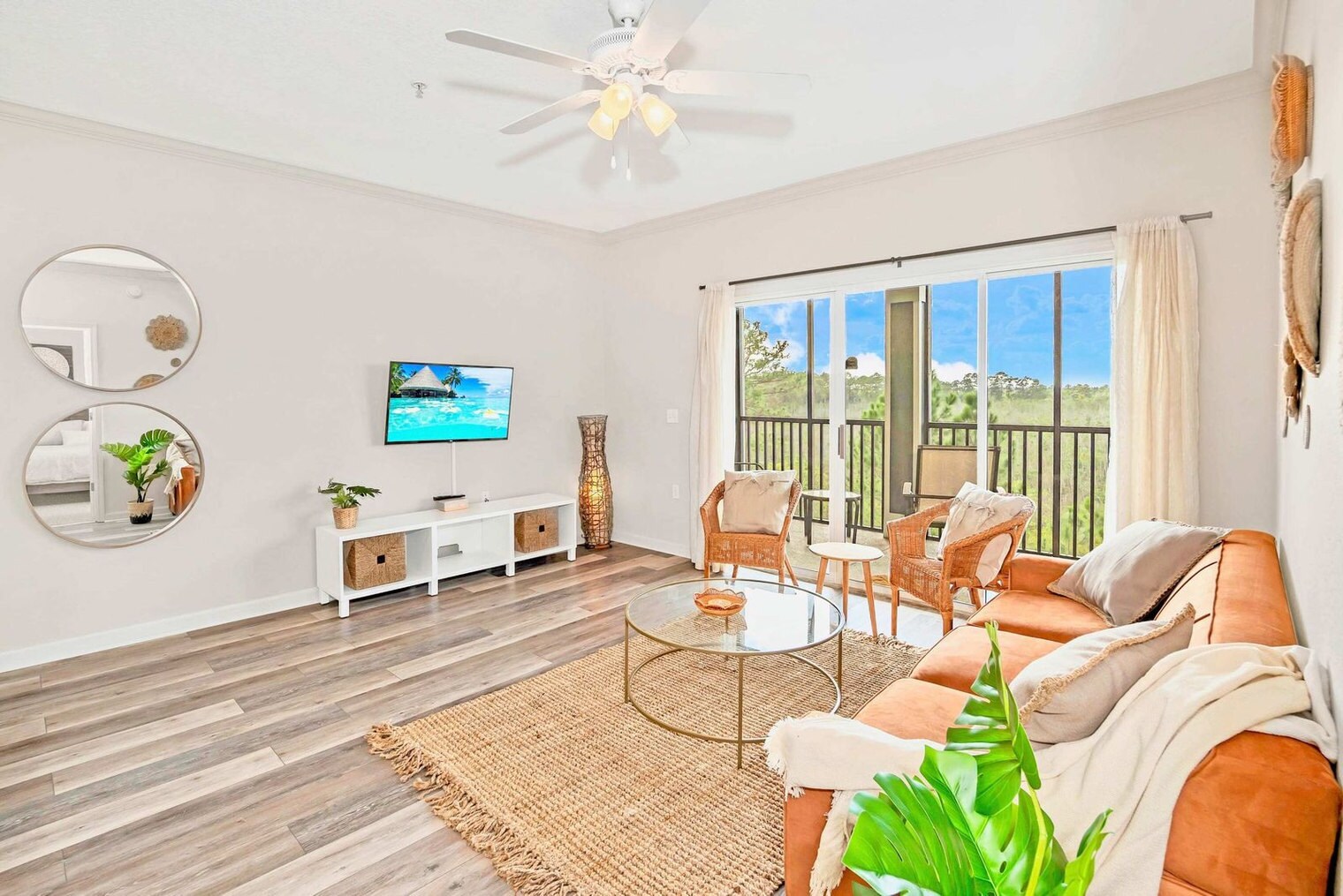 Building Photo - 14200 Avalon Rd