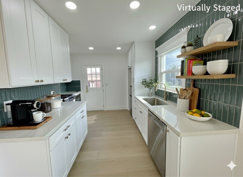 Building Photo - 1606 Steinhart Ave