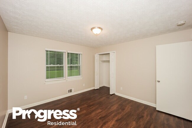 Building Photo - 6316 Knights Way