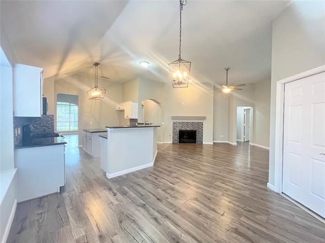 Building Photo - 5409 Highlands Dr