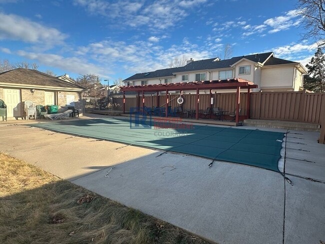 Building Photo - 2032 S Xenia Way