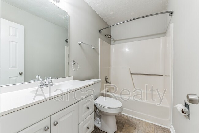 Building Photo - 1207Forest Wood Dr